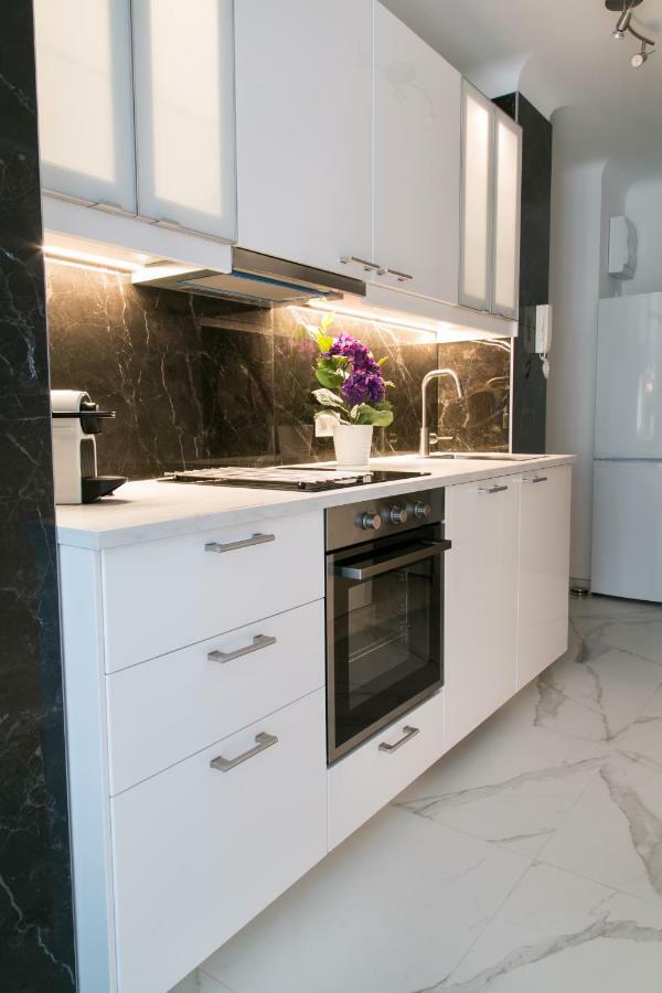 Апартаменты Supreme Vienna Studio Экстерьер фото